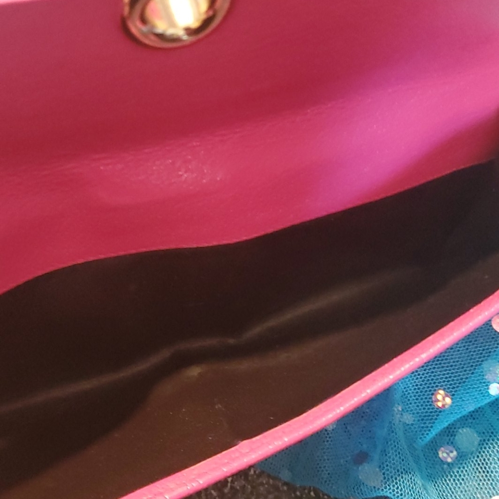 Gucci Wallet - Picture 14 of 14